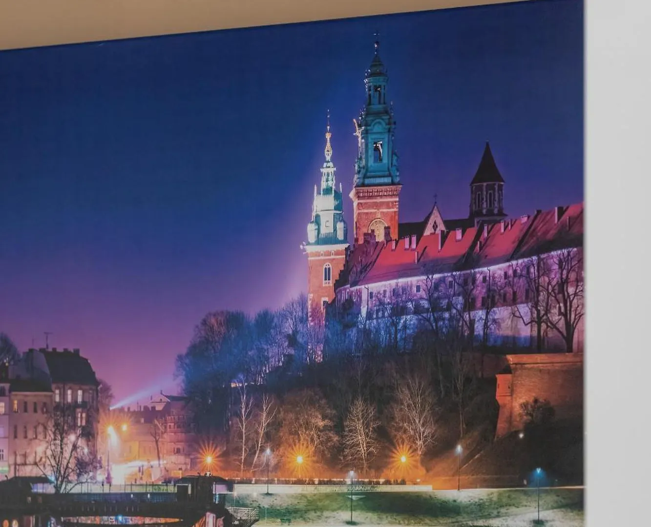 Przytulny Apartament Z Parkingiem I Biurkiem Przy Kazimierzu W Krakowie By Noclegi Renters Apartment