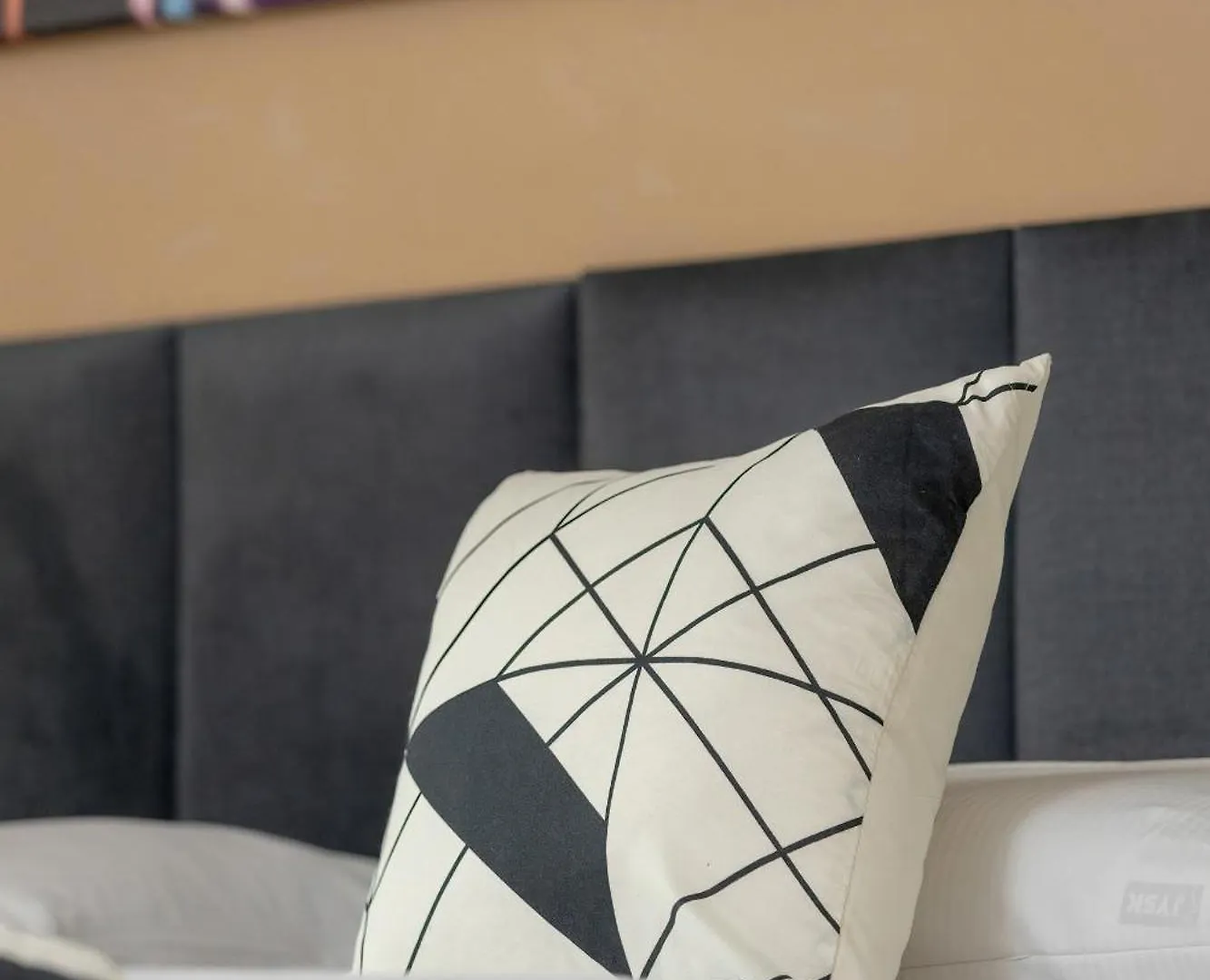 Przytulny Apartament Z Parkingiem I Biurkiem Przy Kazimierzu W Krakowie By Noclegi Renters Krakow